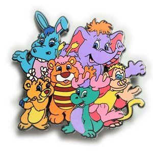WUZZLES Plush Toy Fantasy Lapel Pin